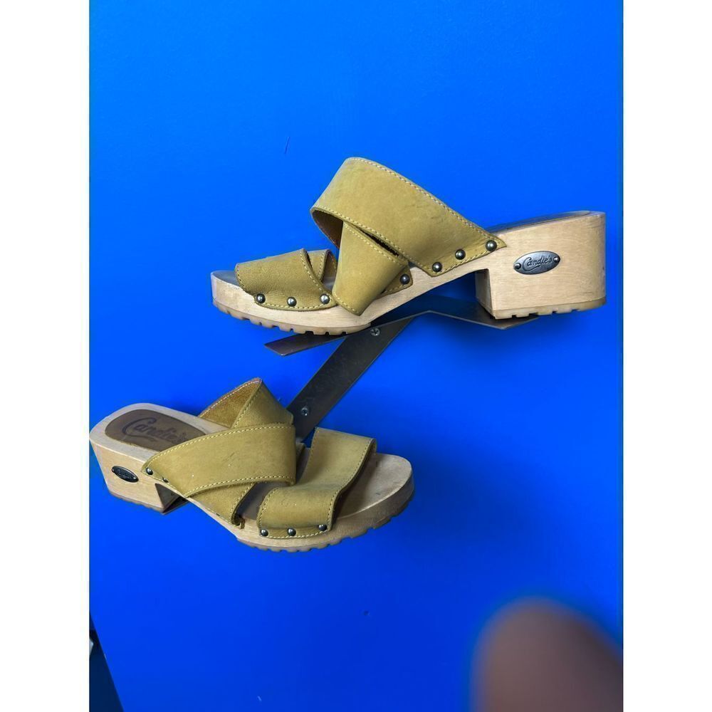 Vintage Candies Women’s Platform Sandal Size 10 Yellow Chunky Heel